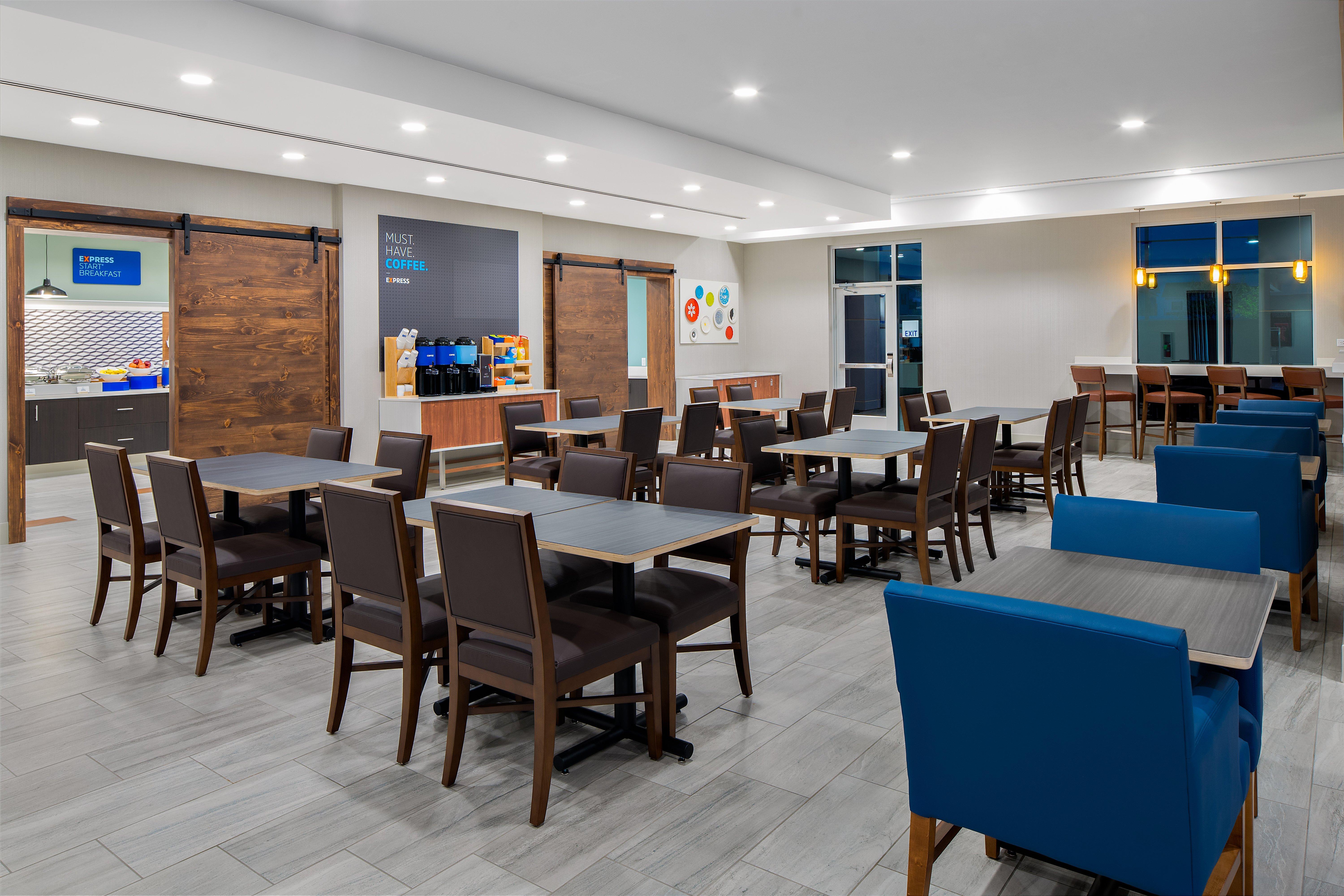 Hotel Express & - Univ Area By Ihg 3*